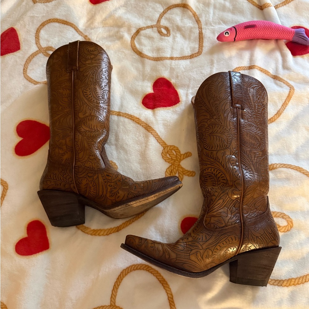 Shyanne Tan Western Boots